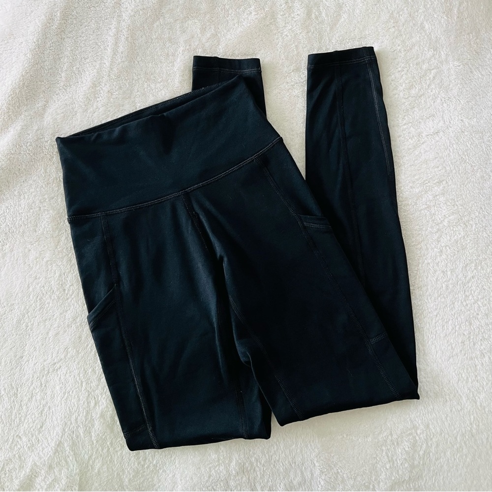 OFFLINE by Aerie Black Warm Up Leggings with Pockets - Size XS.